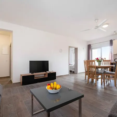 My Dalmatia - Blagdan One With Private Parking Apartament *