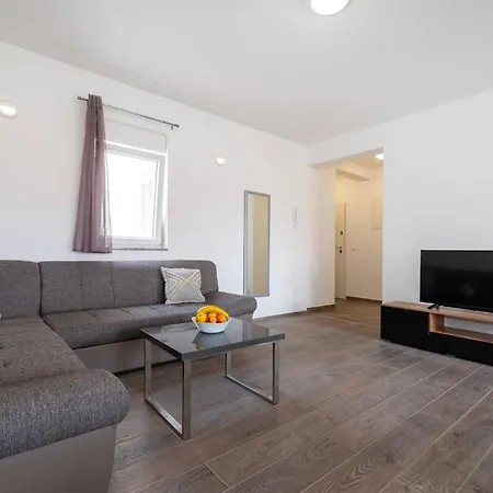 My Dalmatia - Blagdan One With Private Parking Apartament *