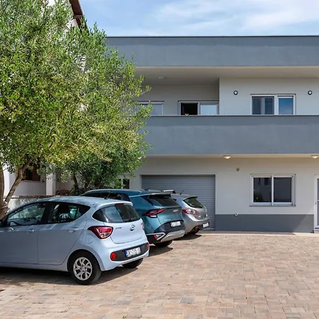 Apartament My Dalmatia - Blagdan One With Private Parking