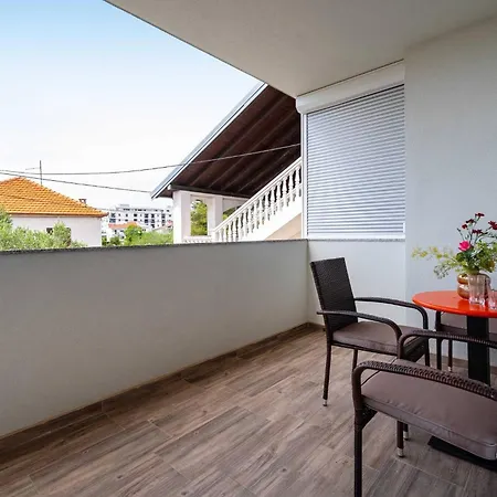 My Dalmatia - Blagdan One With Private Parking Zadar